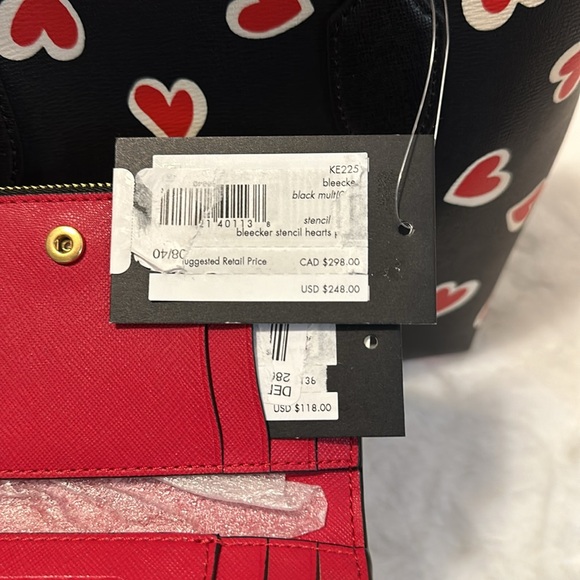 Kate Spade Stencil Hearts medium tote and wallet set - Picture 10 of 12